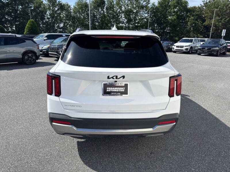 2025 Kia Sorento S