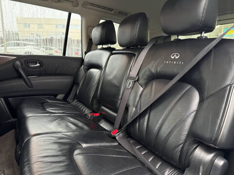 2011 Infiniti QX56