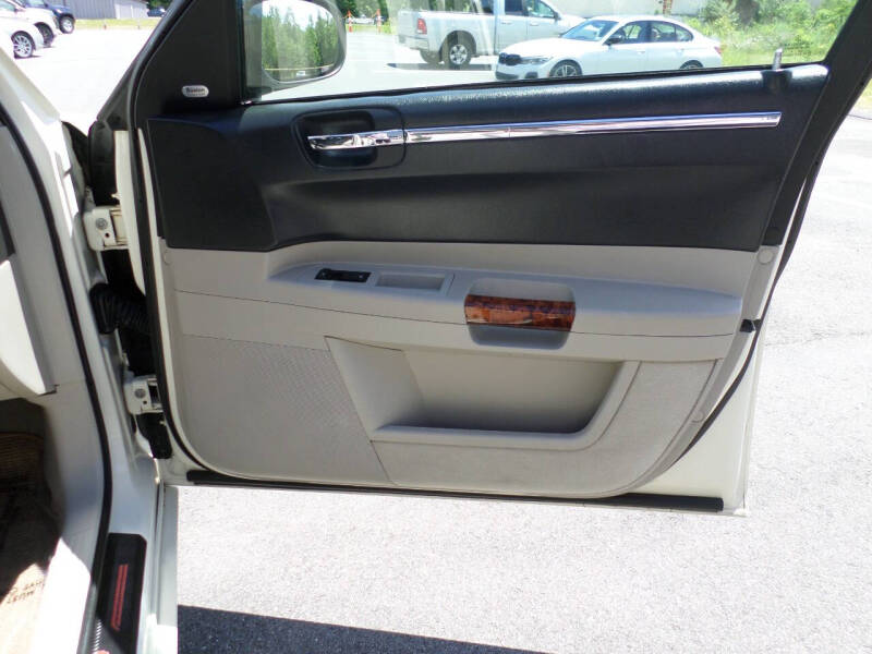 2006 Chrysler 300 C