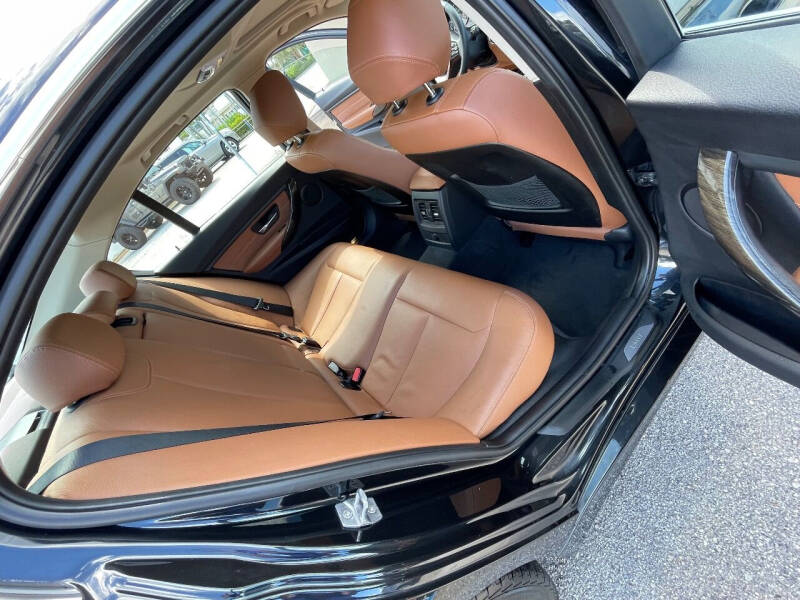 2014 BMW 3 Series 328i
