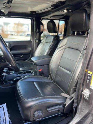 2022 Jeep Gladiator Overland