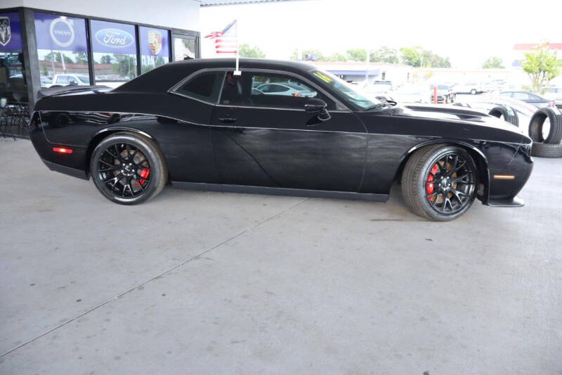 2016 Dodge Challenger SRT Hellcat