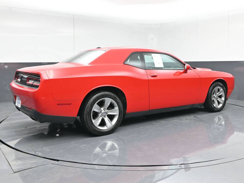 2017 Dodge Challenger SXT