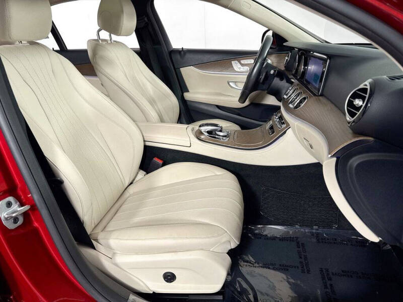 2019 Mercedes-Benz E-Class E 300