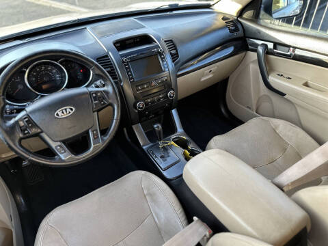2011 Kia Sorento EX