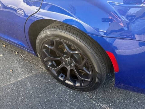 2019 Chrysler 300 Touring