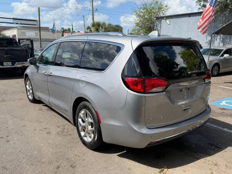 2018 Chrysler Pacifica Limited