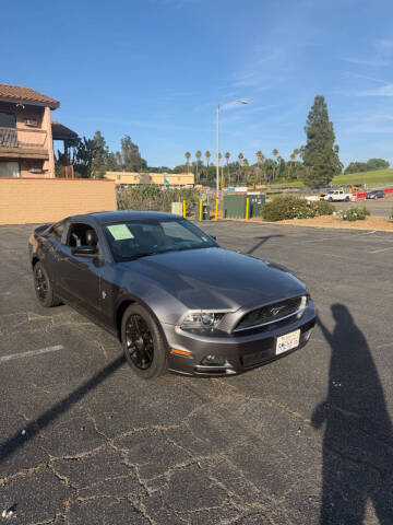 2013 Ford Mustang V6 Premium