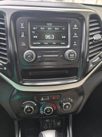 2016 Jeep Cherokee
