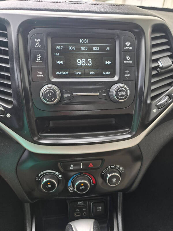2016 Jeep Cherokee