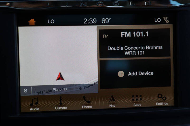 2018 Lincoln Continental Select