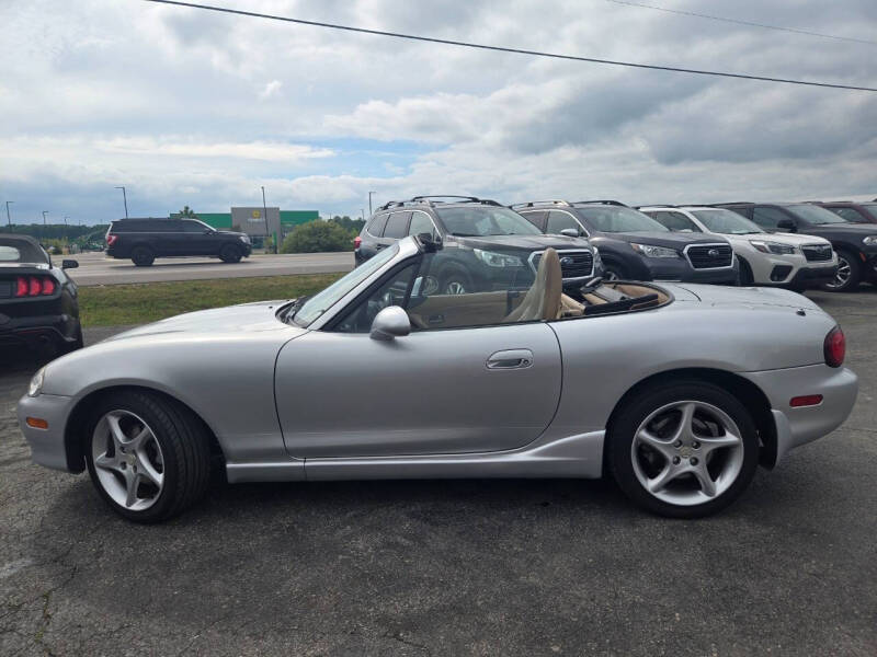2002 Mazda MX-5 Miata SE