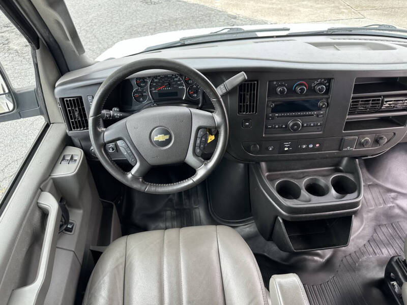 2020 Chevrolet Express 2500