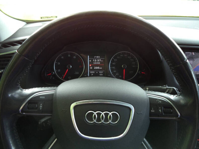 2014 Audi Q5 2.0T quattro Premium Plus