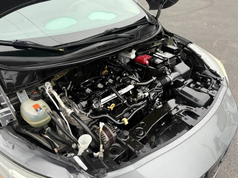 2020 Nissan Versa SR