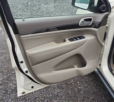 2011 Jeep Grand Cherokee Laredo