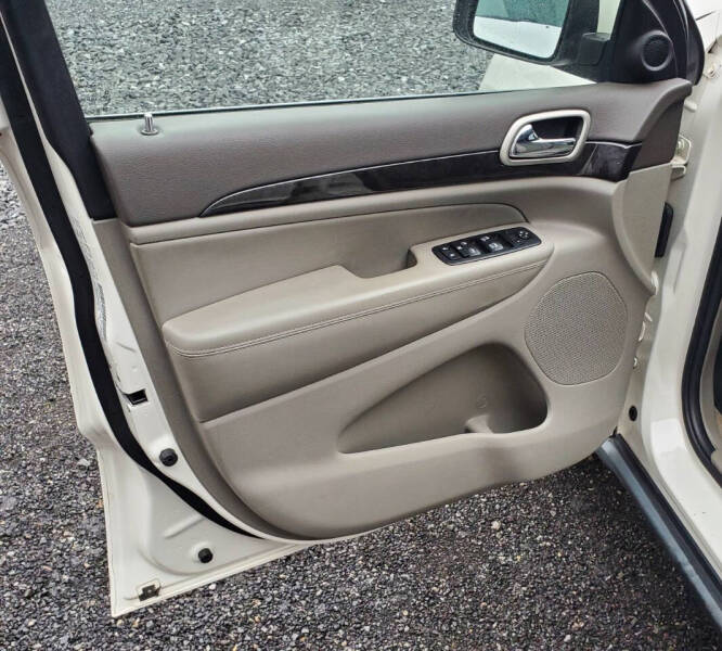 2011 Jeep Grand Cherokee Laredo