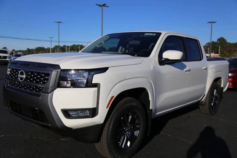 2025 Nissan Frontier SV