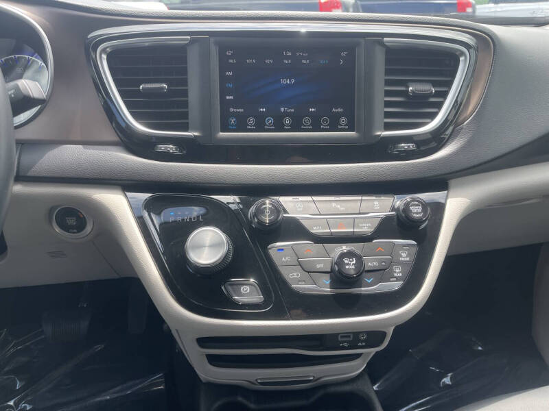 2018 Chrysler Pacifica Touring L