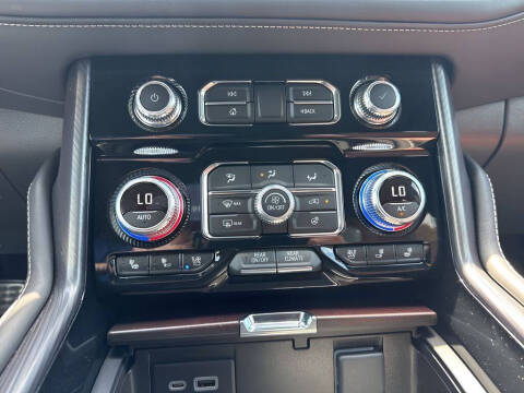 2024 GMC Yukon Denali Ultimate