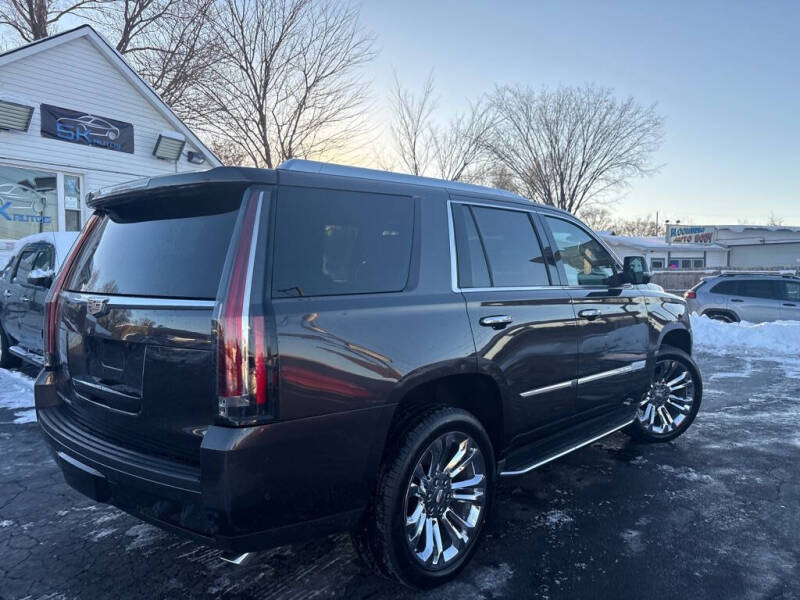 2018 Cadillac Escalade Luxury