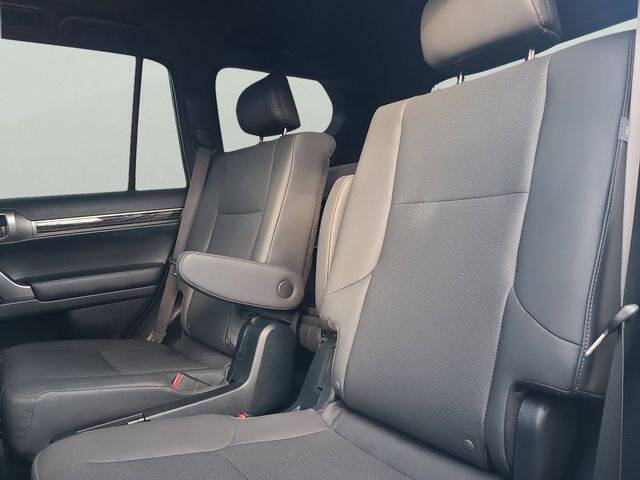 2023 Lexus GX 460