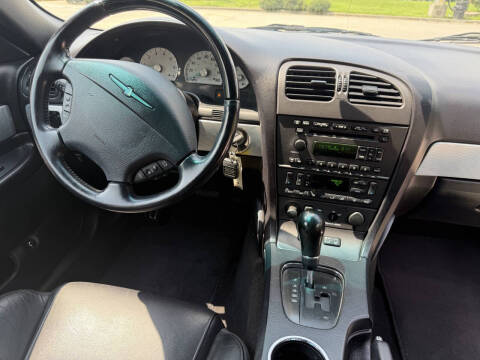 2004 Ford Thunderbird Deluxe