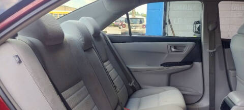 2017 Toyota Camry LE