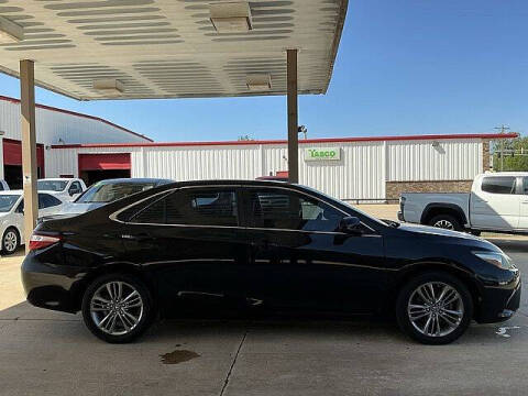 2016 Toyota Camry XLE