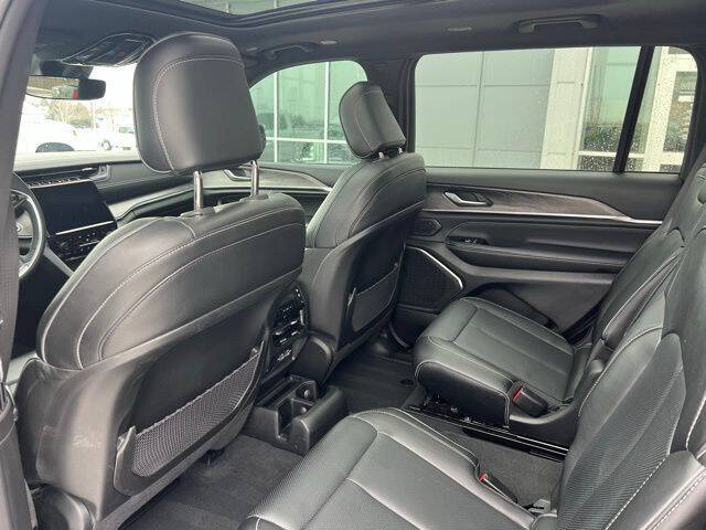 2023 Jeep Grand Cherokee L Overland