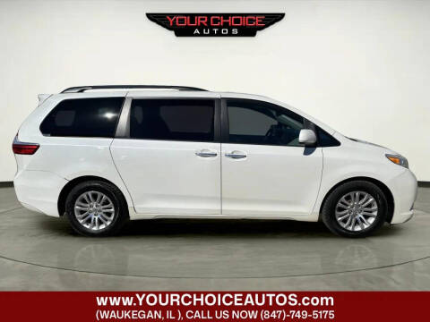 2015 Toyota Sienna XLE 7-Passenger Auto Access Seat