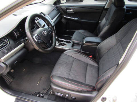 2015 Toyota Camry LE