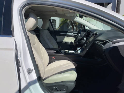 2016 Ford Fusion Energi Titanium