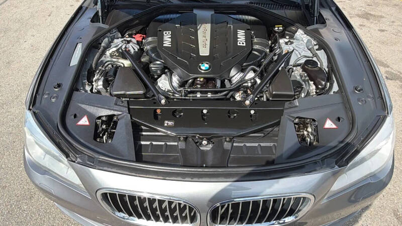 2015 BMW 7 Series