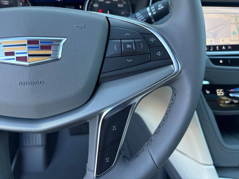 2025 Cadillac XT5 Premium Luxury