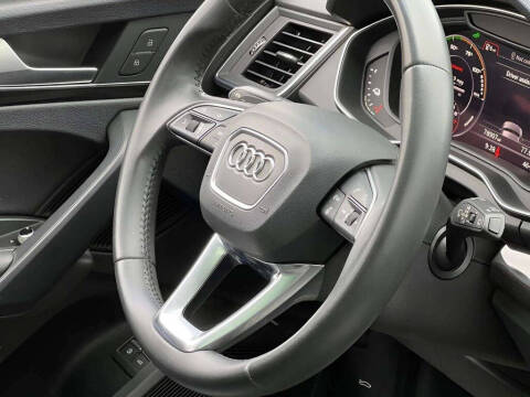 2020 Audi Q5 e quattro Premium Plus 55 TFSI