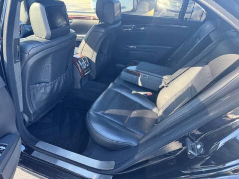 2010 Mercedes-Benz S-Class S 63 AMG