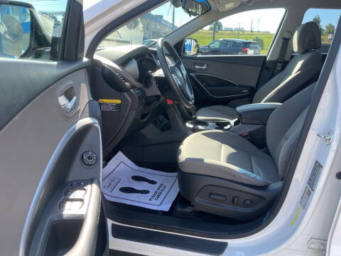 2018 Hyundai Santa Fe SE
