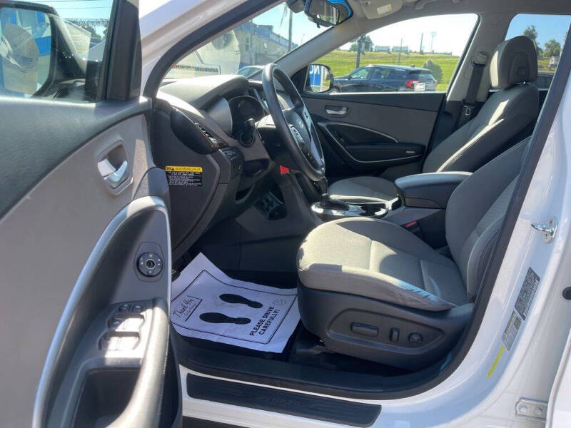 2018 Hyundai Santa Fe SE