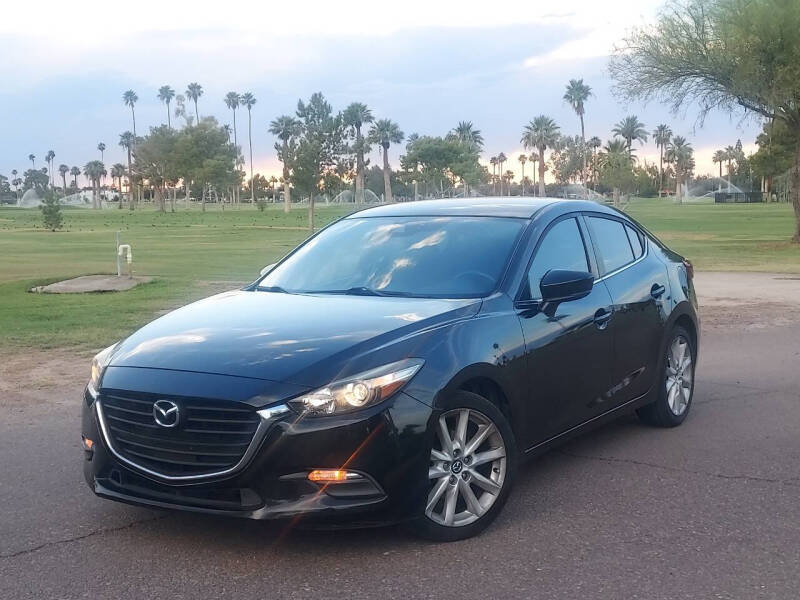 2017 Mazda MAZDA3 Touring