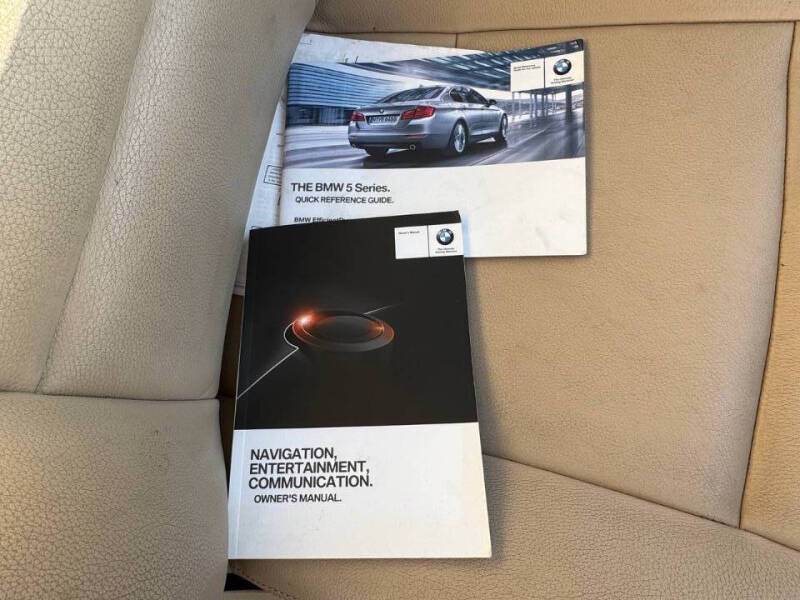 2014 BMW 5 Series 528i