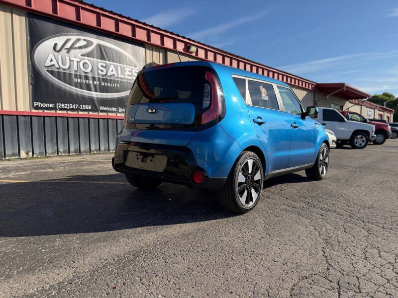 2016 Kia Soul +