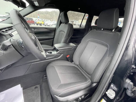 2024 Jeep Grand Cherokee Laredo