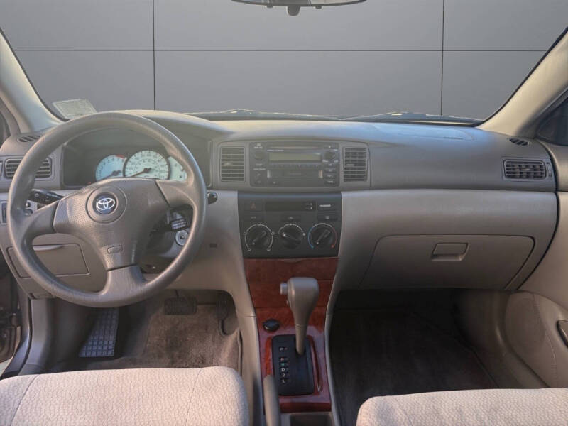 2003 Toyota Corolla LE