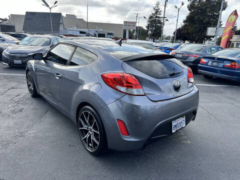 2017 Hyundai Veloster