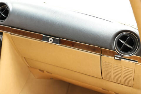 1984 Mercedes-Benz 380-Class 380 SL