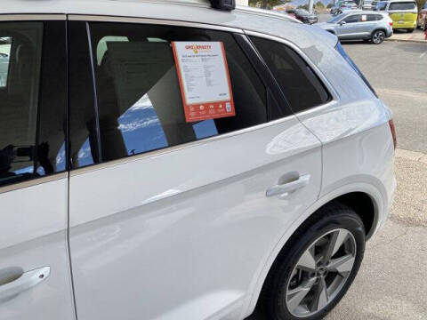 2023 Audi Q5 quattro Premium Plus 40 TFSI