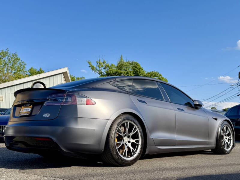 2021 Tesla Model S Plaid