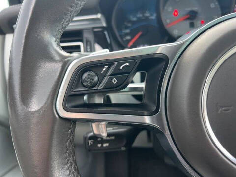 2019 Porsche Macan S