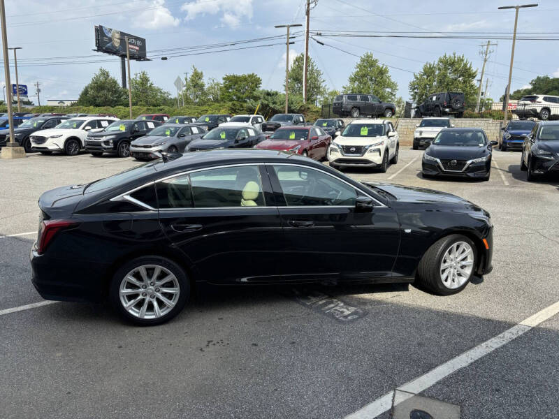 2022 Cadillac CT5 Luxury